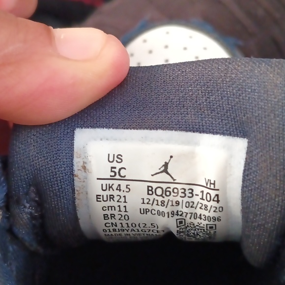 Jordan 1 - Picture 6 of 9